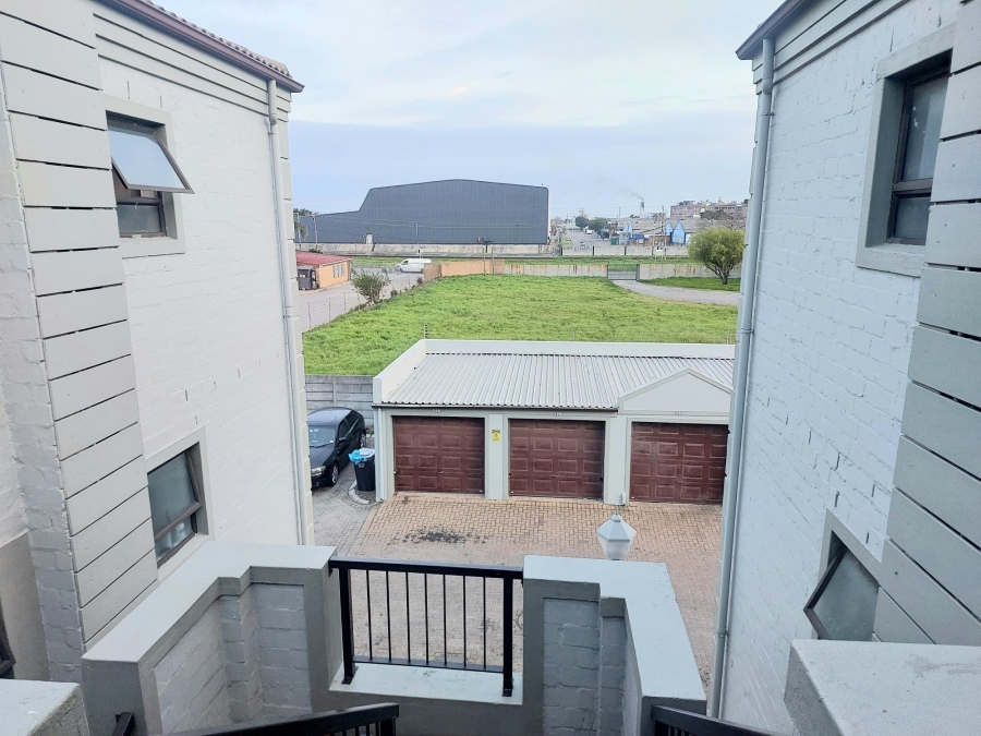 1 Bedroom Property for Sale in Sanlamhof Western Cape